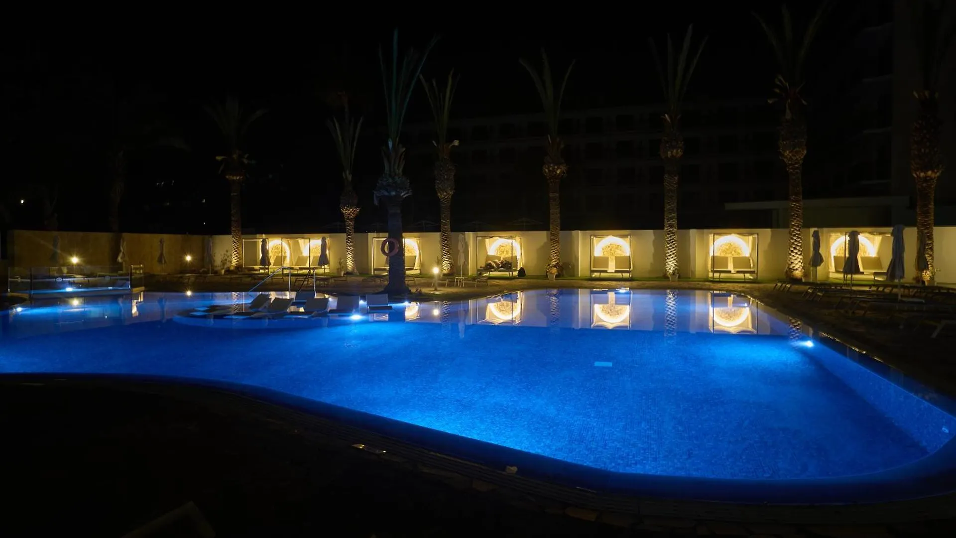 Bohemian Gardens Hotel Protaras