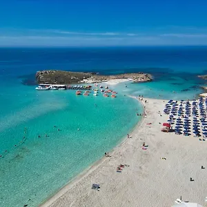 **** Hotel Vassos Nissi & Cyprus