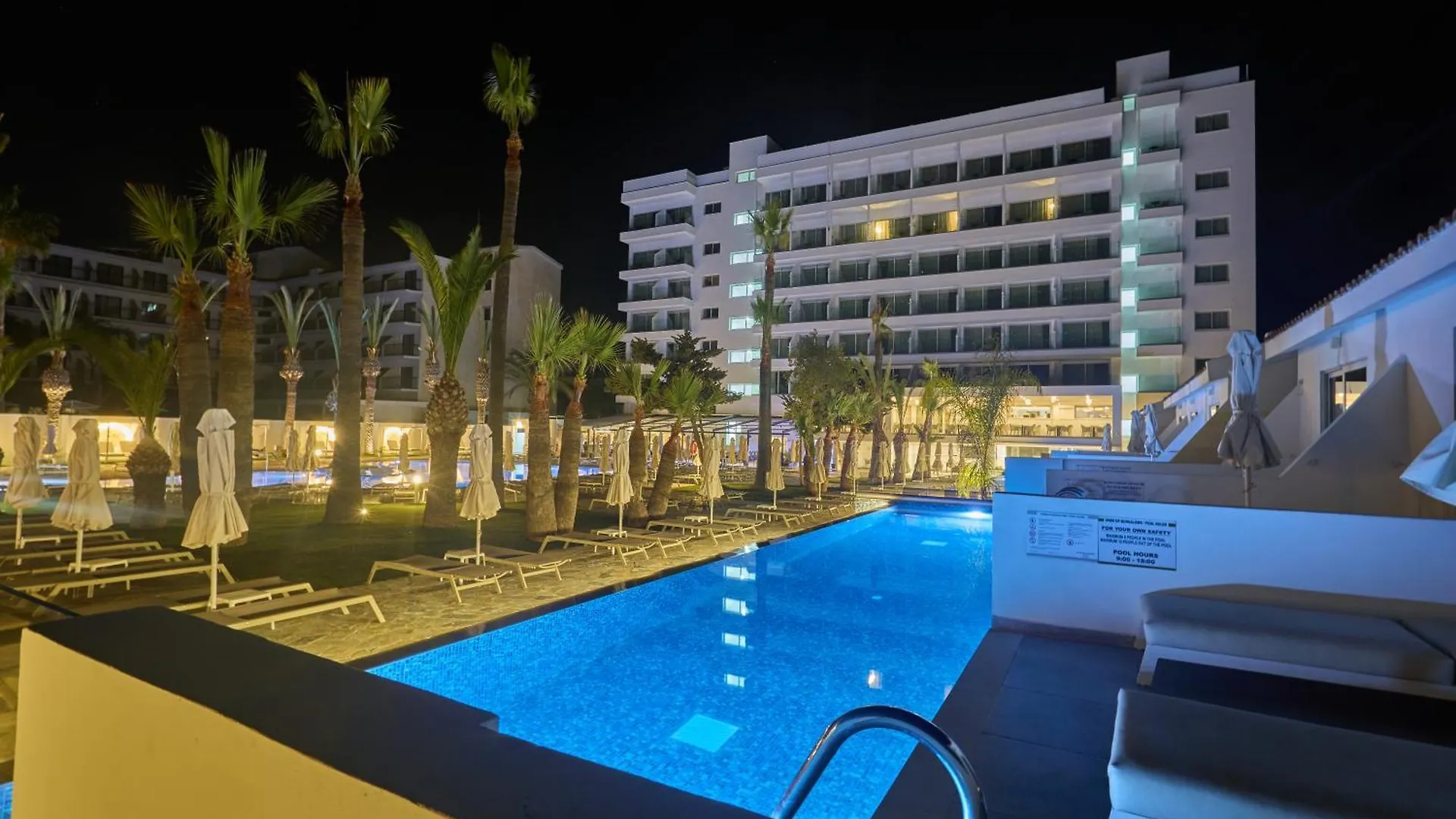 Bohemian Gardens Hotel 普罗塔拉斯 塞浦路斯