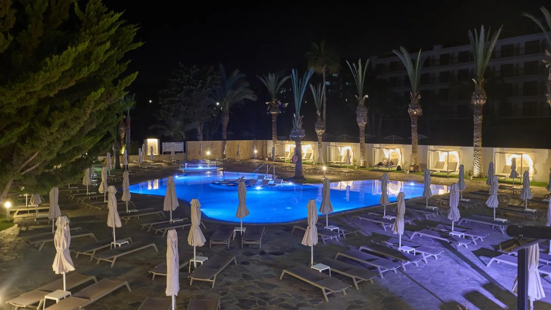 Bohemian Gardens Hotel 普罗塔拉斯
